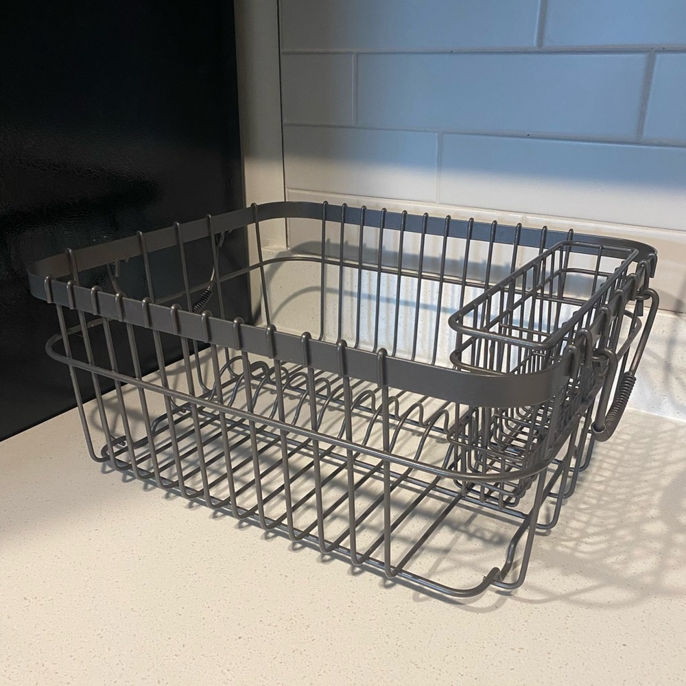 Gray Wire Dish Storage Basket